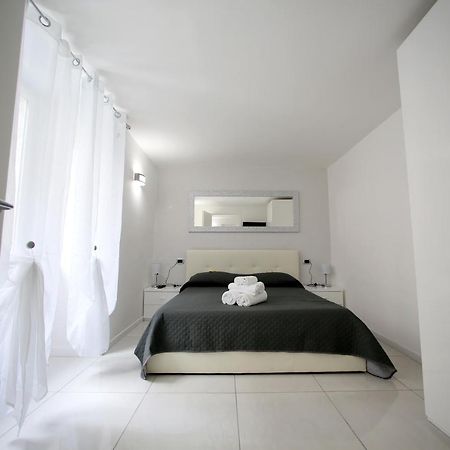 Live Naples Hotel Екстериор снимка