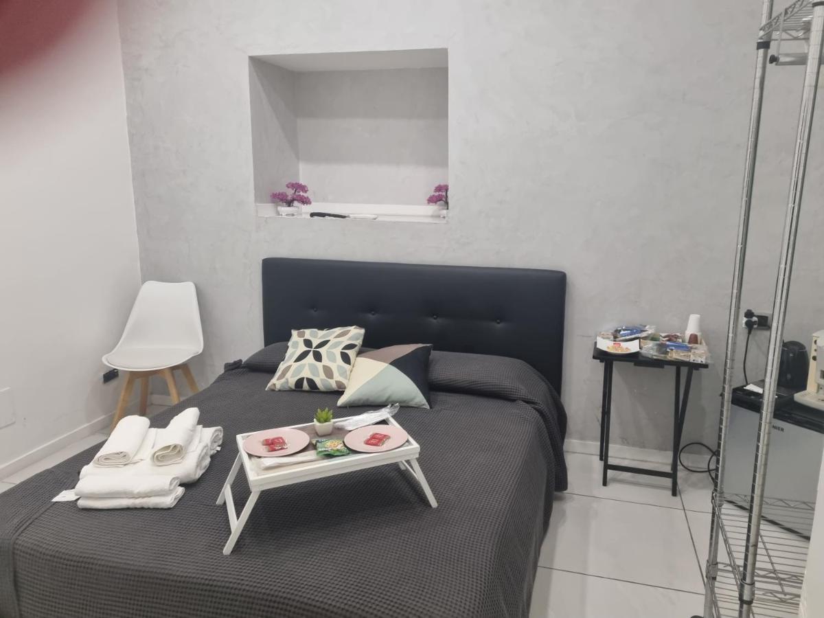 Live Naples Hotel Екстериор снимка