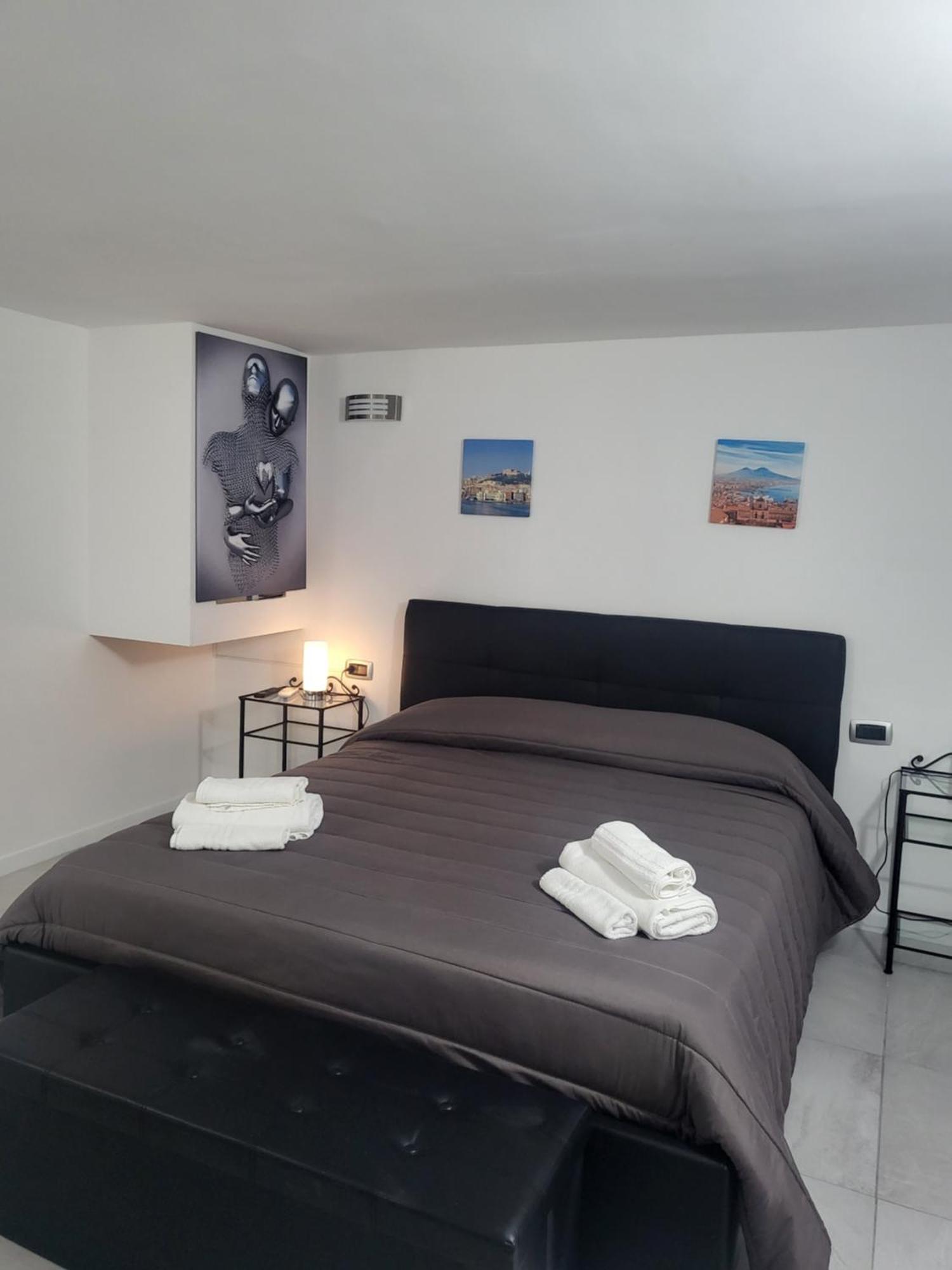 Live Naples Hotel Екстериор снимка