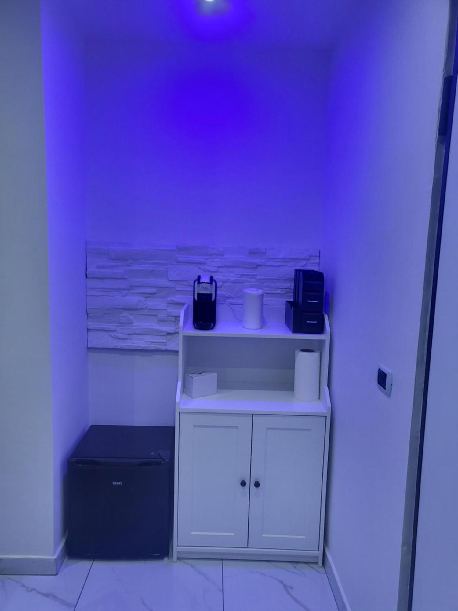 Live Naples Hotel Екстериор снимка