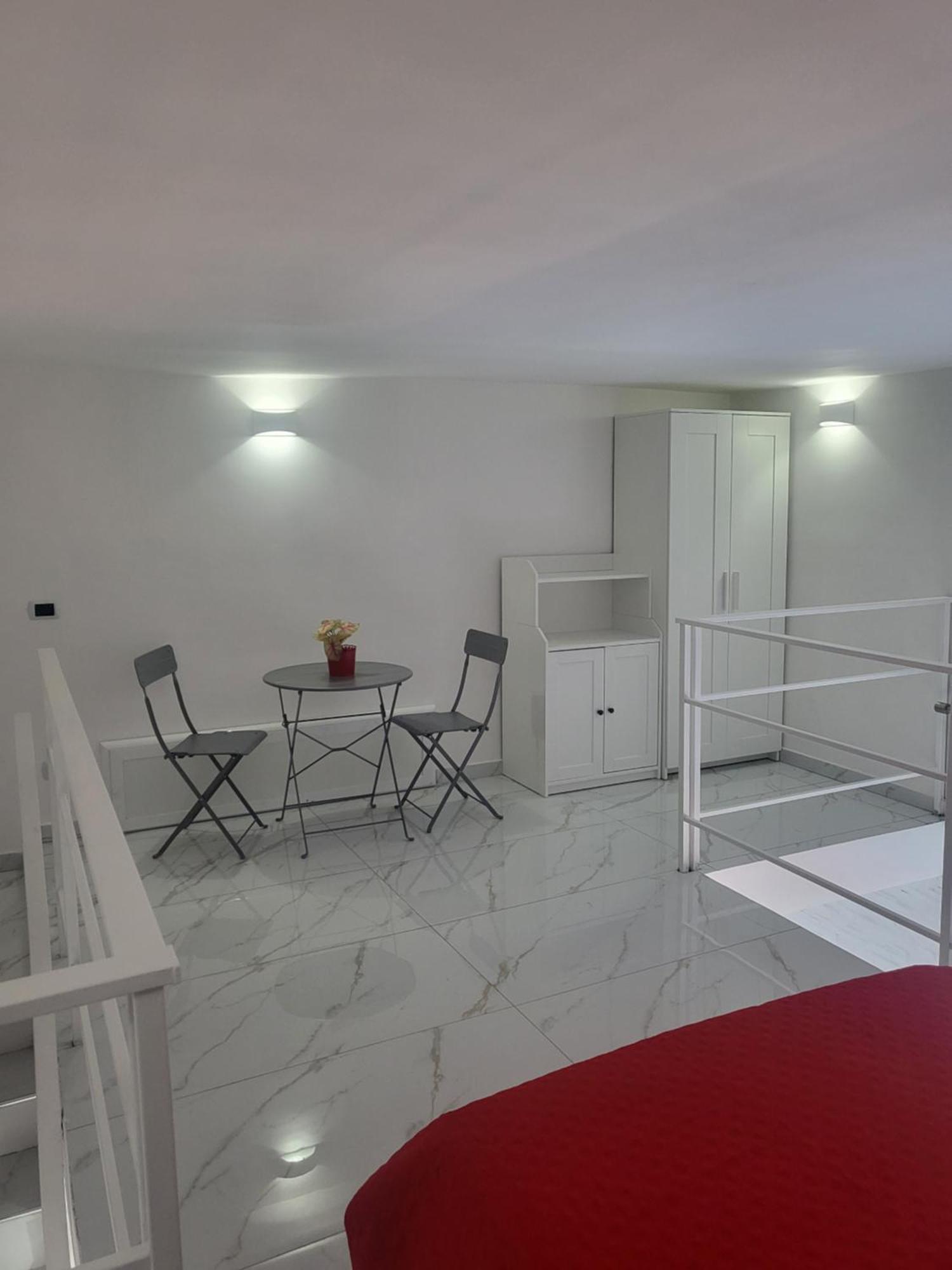 Live Naples Hotel Екстериор снимка