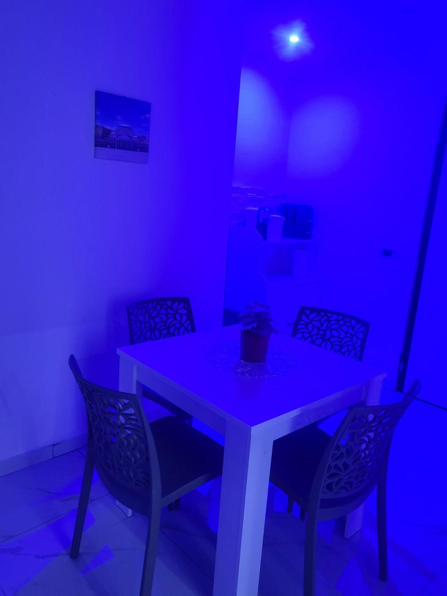 Live Naples Hotel Екстериор снимка