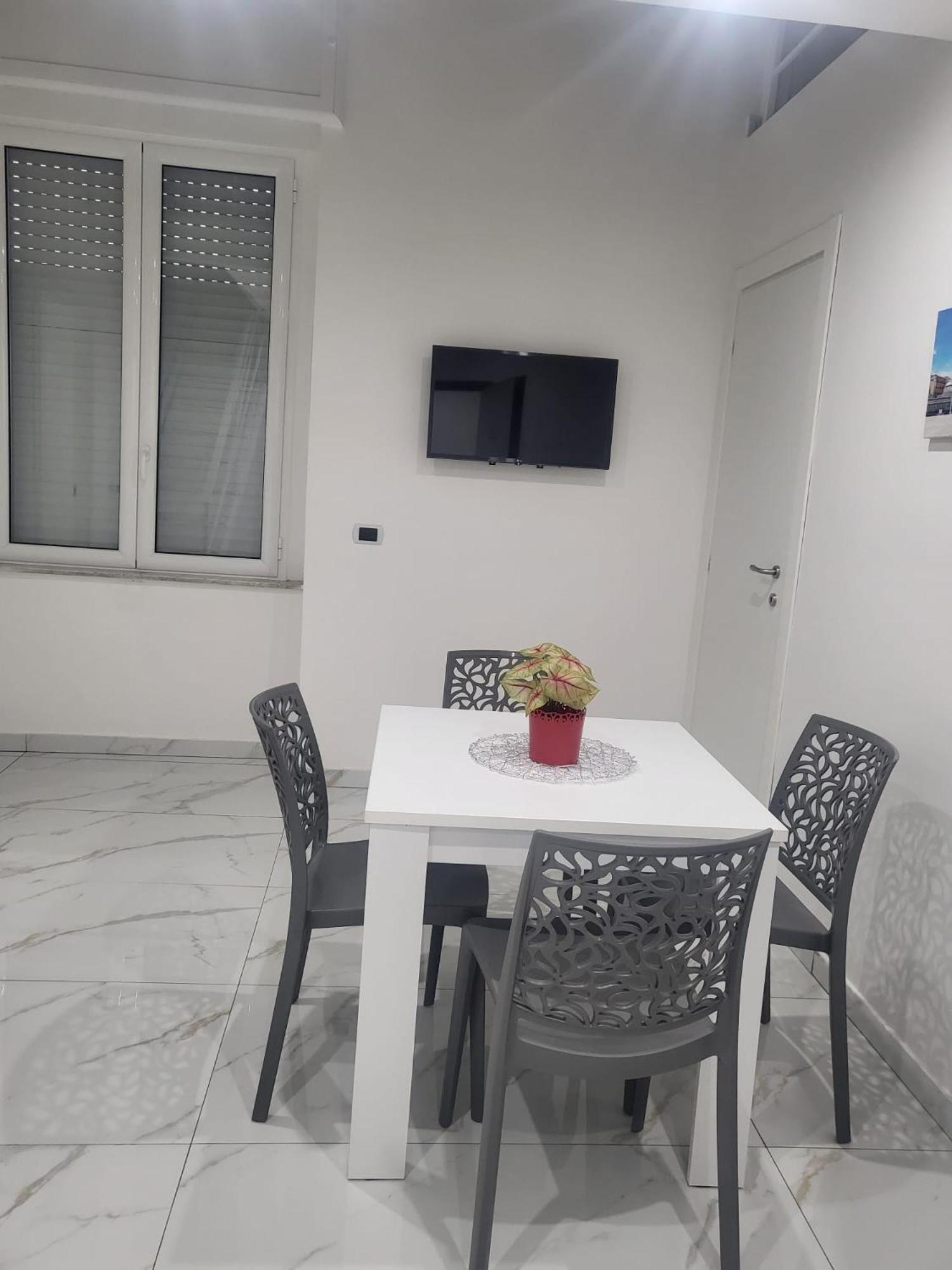 Live Naples Hotel Екстериор снимка