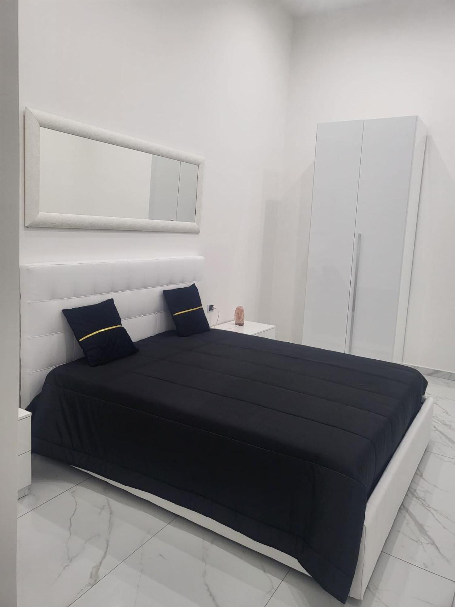Live Naples Hotel Екстериор снимка