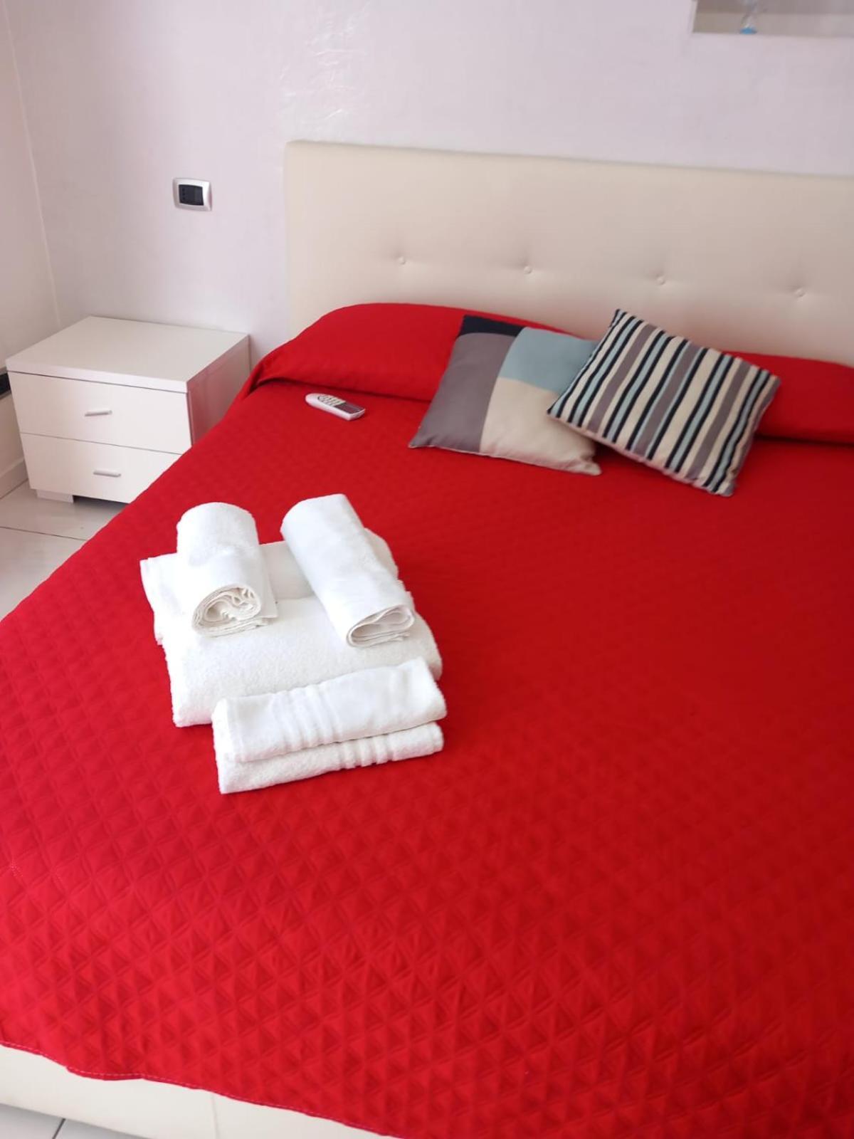 Live Naples Hotel Екстериор снимка