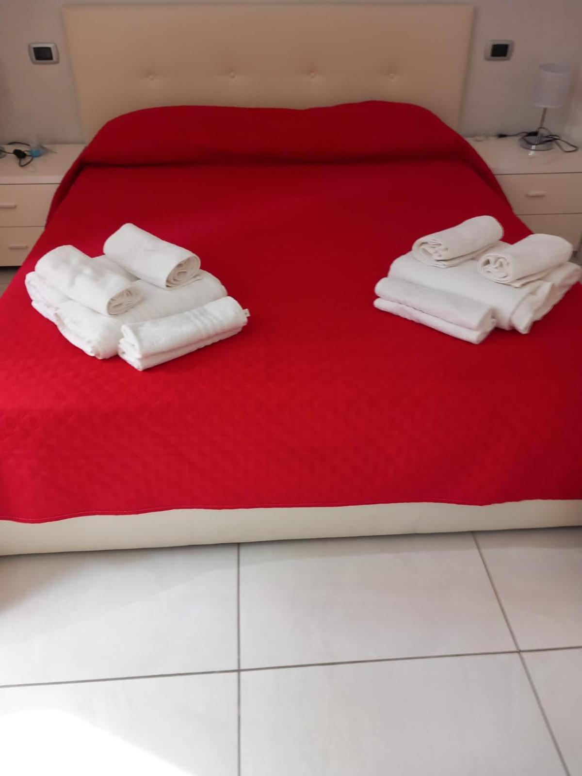 Live Naples Hotel Екстериор снимка